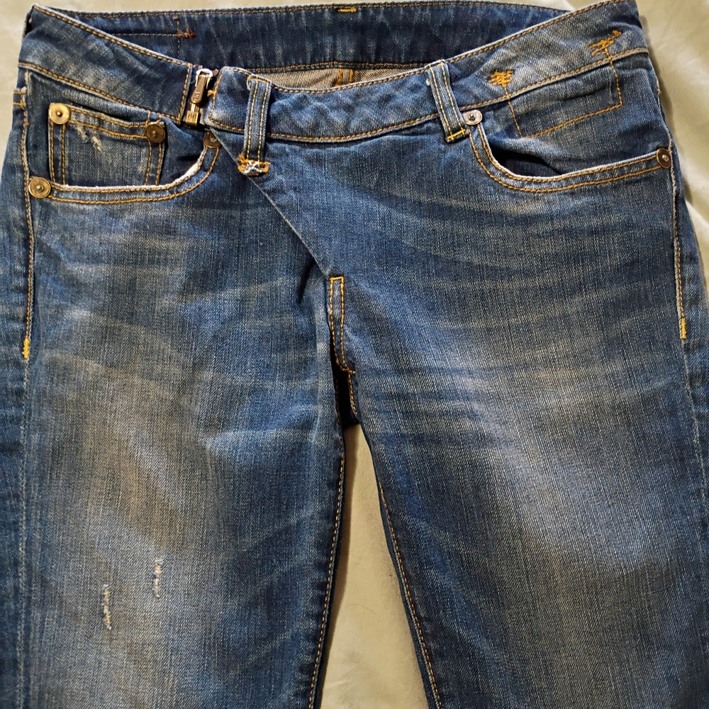 R13 Distressed Skinny Jeans in Medium Blue Wash - Picture 5 of 8
